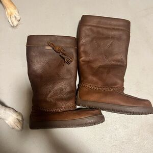 Manitobah mukluk winter boots